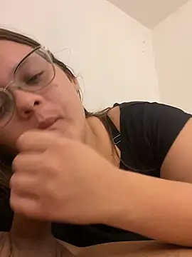 Laryssinha 69 online show from June 26, 2026, 1:55 am