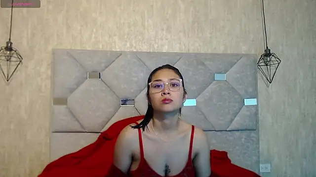 Snapshot of adaira31 chatting on May 23, 2026, 12:15 pm adaira31 online show from May 23, 2026, 12:15 pm