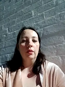 zupita0305 online show from July 7, 2026, 6:22 pm