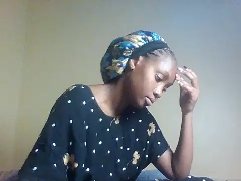 Snapshot of Dimples_doll chatting on June 7, 2026, 8:19 am Dimples doll online show from June 7, 2026, 8:19 am