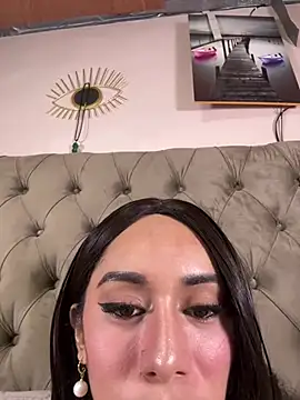 fuckgirlforyou online show from June 1, 2026, 12:00 am