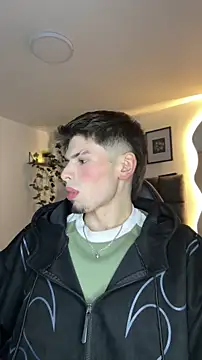 JarbinParker online show from June 2, 2026, 4:23 am