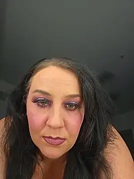 CreamVixen online show from May 28, 2026, 4:31 am