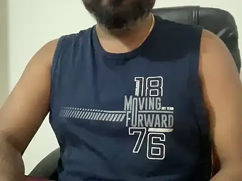Snapshot of incestfukcerr chatting on July 17, 2026, 6:21 am incestfukcerr online show from July 17, 2026, 6:21 am