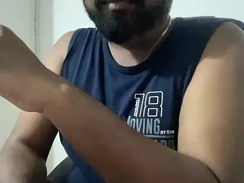 Snapshot of incestfukcerr chatting on July 18, 2026, 5:32 pm incestfukcerr online show from July 18, 2026, 5:32 pm