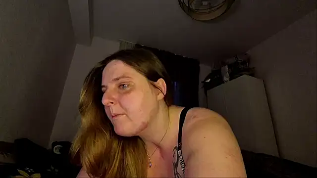JessicaBake online show from June 19, 2026, 2:17 am
