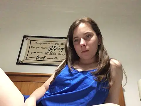 Maisie 01 online show from June 4, 2026, 7:51 pm