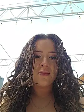 DollyRosee online show from July 10, 2026, 8:53 pm