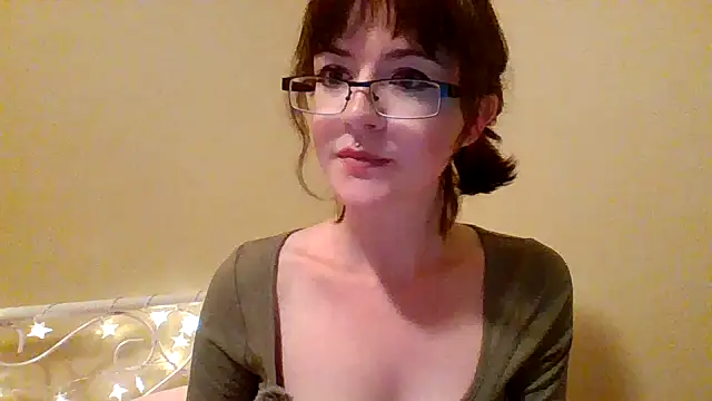 Snapshot of vierarune chatting on May 24, 2026, 4:34 am vierarune online show from May 24, 2026, 4:34 am