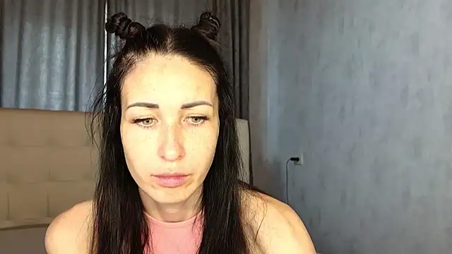 BouncySweety online show from October 14, 2025, 6:47 am