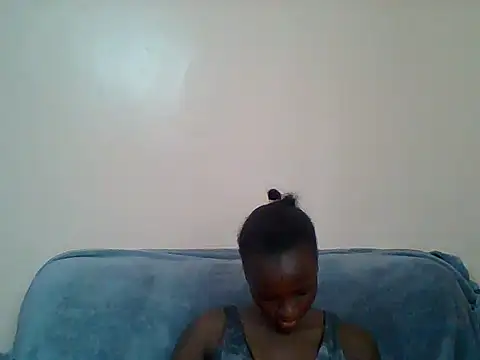 Snapshot of Beauty-Anka chatting on June 18, 2026, 5:06 am Beauty-Anka online show from June 18, 2026, 5:06 am