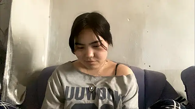 Snapshot of Molly_Teddy chatting on May 30, 2026, 7:36 am Molly Teddy online show from May 30, 2026, 7:36 am