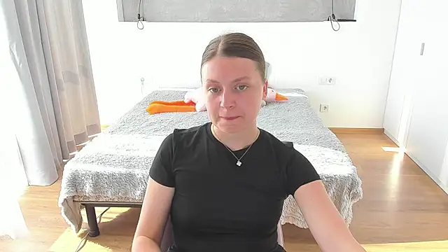 Kitkatvel online show from June 25, 2026, 5:34 am