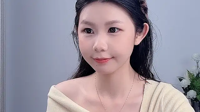 Snapshot of Rose_love69 chatting on June 5, 2026, 11:27 am Rose love69 online show from June 5, 2026, 11:27 am