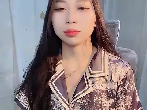 -Naomii  online show from June 27, 2026, 1:11 am