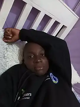 Ebonylouisa online show from July 11, 2026, 4:51 pm
