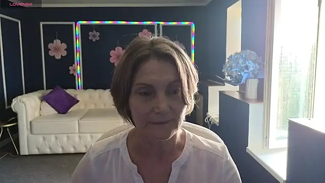 Mabel Magic online show from July 4, 2026, 12:53 pm