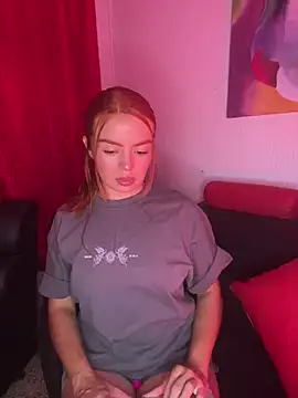 LuciiaMiller online show from July 28, 2026, 3:14 am