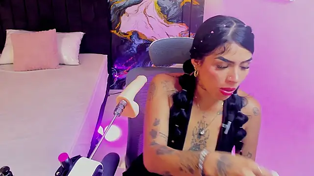 Alanna Wild online show from June 20, 2026, 5:18 pm