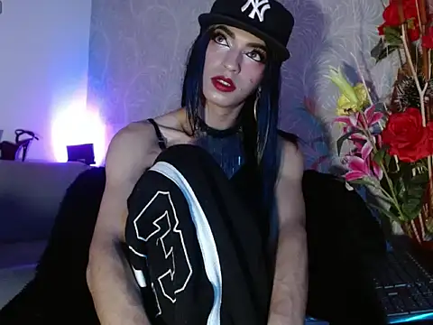 megan queen12 online show from June 26, 2026, 4:07 am