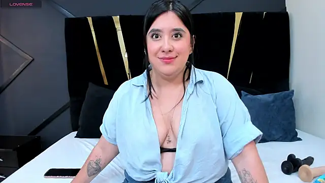 Snapshot of maite_graay chatting on June 1, 2026, 1:00 pm maite graay online show from June 1, 2026, 1:00 pm