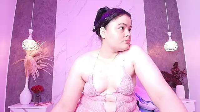 Vicky-Mooree online show from July 15, 2026, 4:19 am