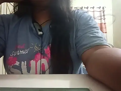 Neha-71 online show from June 5, 2026, 9:09 pm