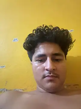 Snapshot of cannonWithMuscles chatting on August 7, 2026, 9:21 pm cannonWithMuscles online show from August 7, 2026, 9:21 pm
