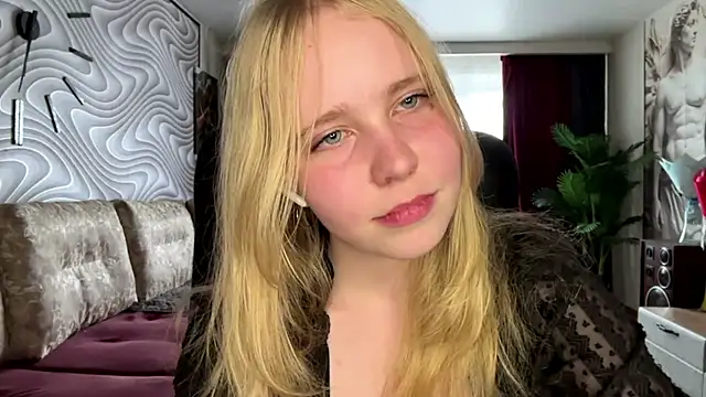 AnnyRocky online show from May 28, 2026, 12:00 pm