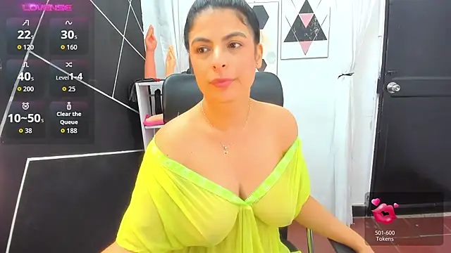 Liz Levo online show from October 6, 2025, 1:23 pm