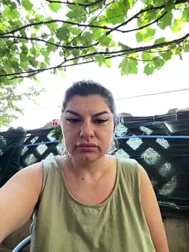 evaxxxcurvyxxx online show from May 27, 2026, 6:32 am