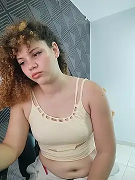 RoouseSiren online show from June 22, 2026, 8:17 pm