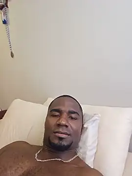 tu negrito sexy online show from May 27, 2026, 3:19 pm