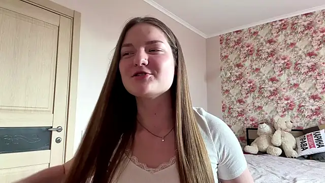 Snapshot of lizzzanatooo chatting on June 15, 2026, 3:01 pm lizzzanatooo online show from June 15, 2026, 3:01 pm