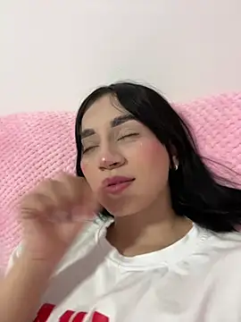 dolliemma online show from July 23, 2026, 8:55 am