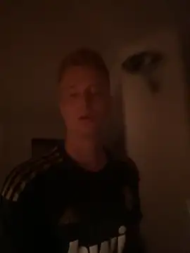 ValentinoGinger online show from May 29, 2026, 3:12 am