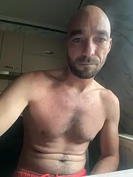 17vio online show from July 3, 2026, 4:52 am