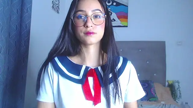 alanasaenz  online show from June 14, 2026, 5:30 am