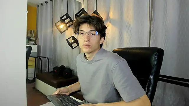 Marcoviolet online show from June 27, 2026, 6:14 pm