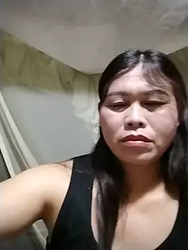 Snapshot of -Hatybi- chatting on June 15, 2026, 6:18 pm -Hatybi- online show from June 15, 2026, 6:18 pm