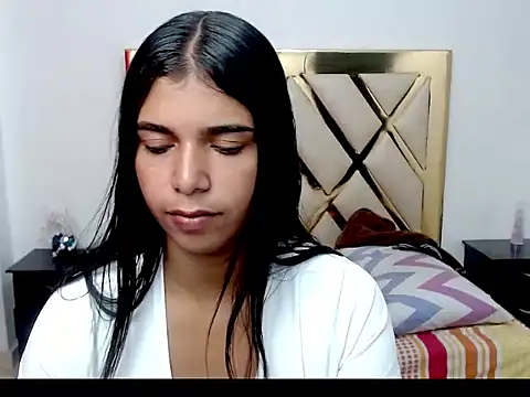 pamelaortiz21 online show from June 2, 2026, 1:11 pm