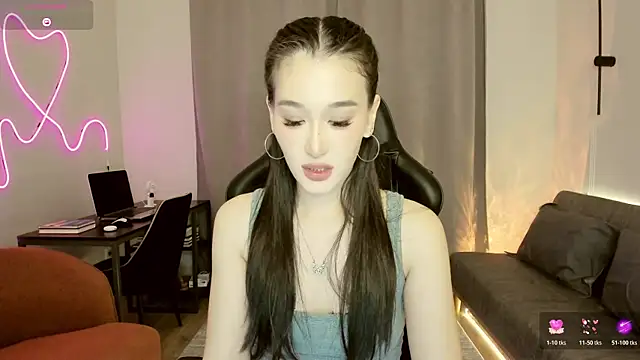 lilly mighty online show from July 1, 2026, 5:13 pm