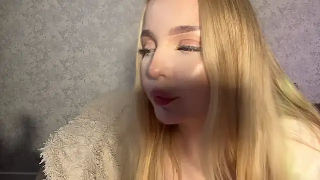 Snapshot of Queenkat66 chatting on June 2, 2026, 10:21 pm Queenkat66 online show from June 2, 2026, 10:21 pm