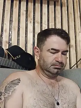 Nicedickolo online show from June 18, 2026, 6:57 pm