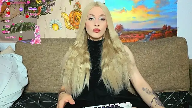 Chloecherry online show from July 3, 2026, 6:14 pm