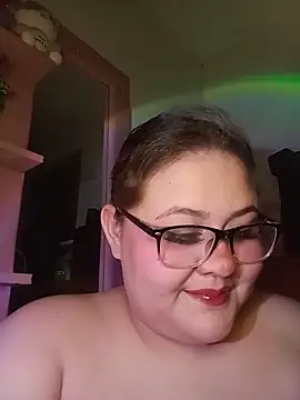 VeryGirlhot online show from May 29, 2026, 6:41 am