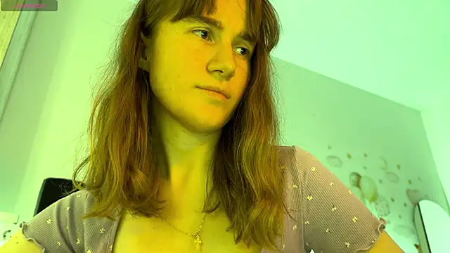 agniia257 online show from June 16, 2026, 8:42 pm