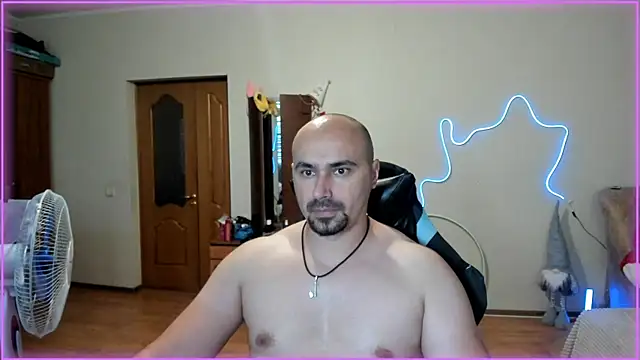 -SexyDaddy- online show from June 23, 2026, 9:18 am