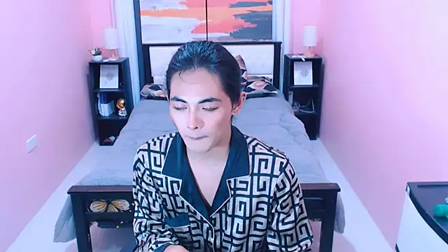 Snapshot of MiamoreAmara69 chatting on July 13, 2026, 4:28 pm MiamoreAmara69 online show from July 13, 2026, 4:28 pm