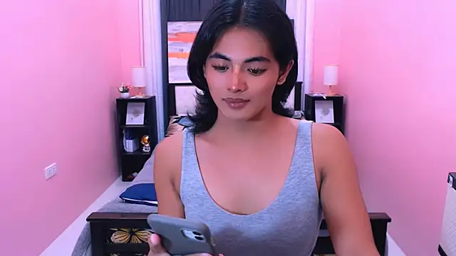 Snapshot of MiamoreAmara69 chatting on June 17, 2026, 6:02 am MiamoreAmara69 online show from June 17, 2026, 6:02 am
